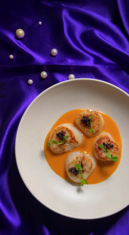 BUZY Media, FOOD showcase